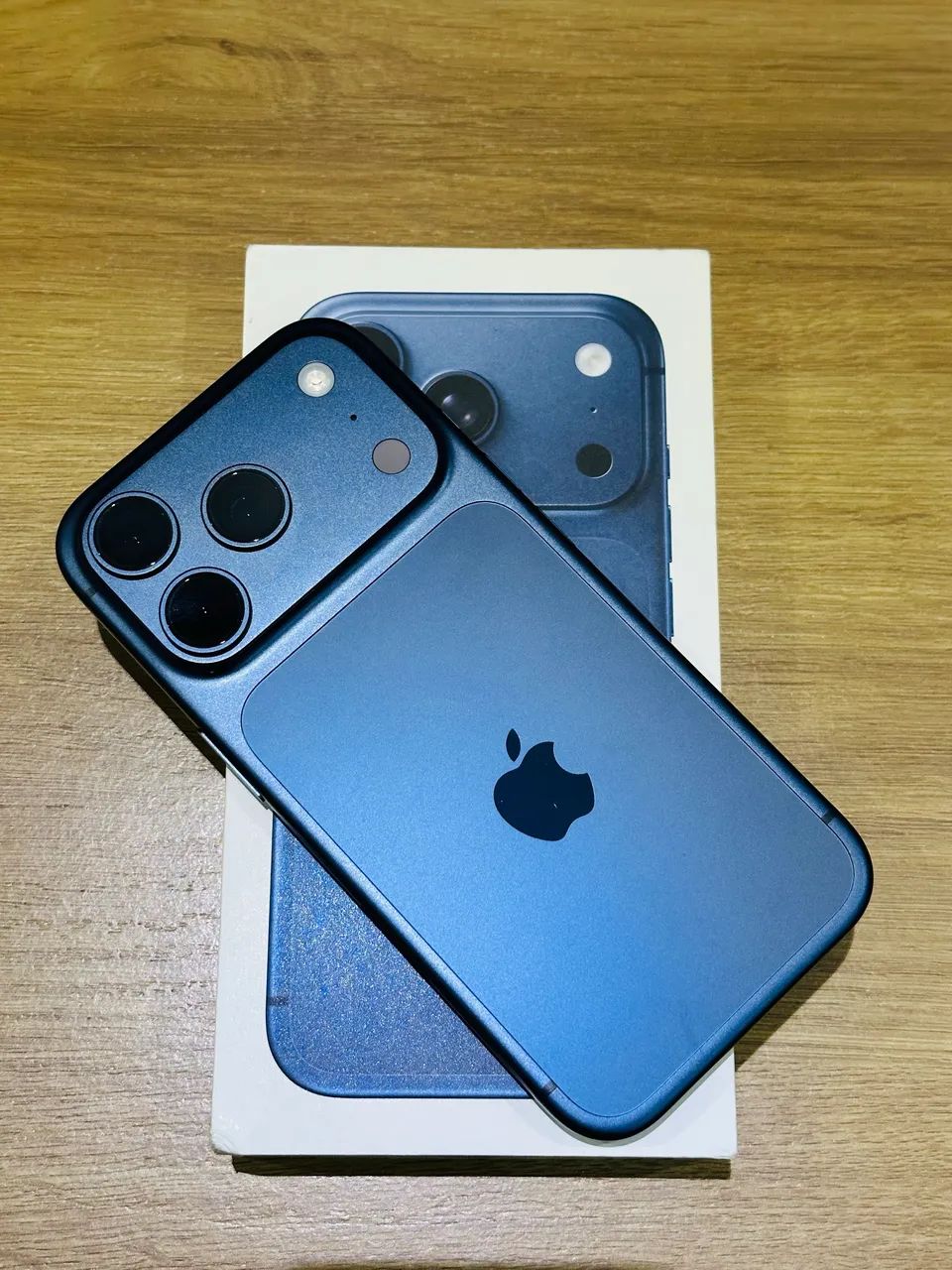 Apple iPhone 17 pro  - Foto 2