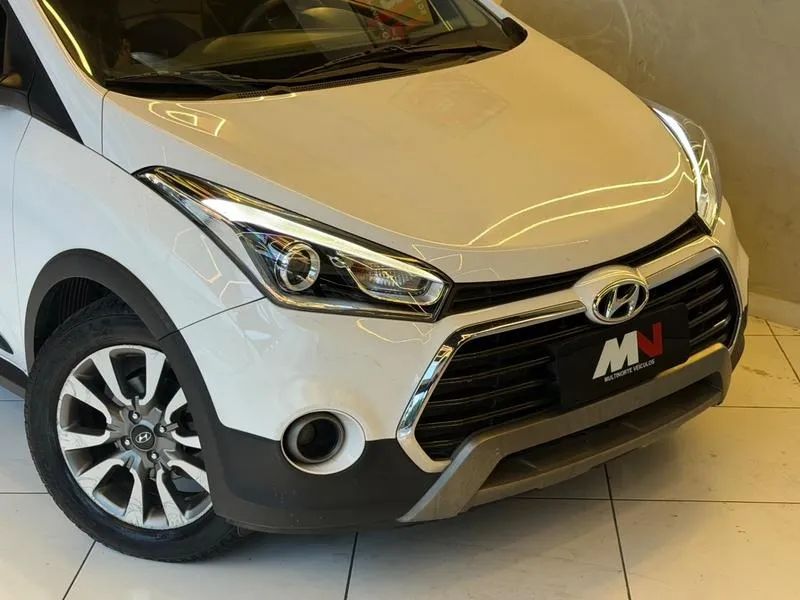 Hyundai HB20X Diamond 1.6 Flex 16V Aut., foto 2 de 13