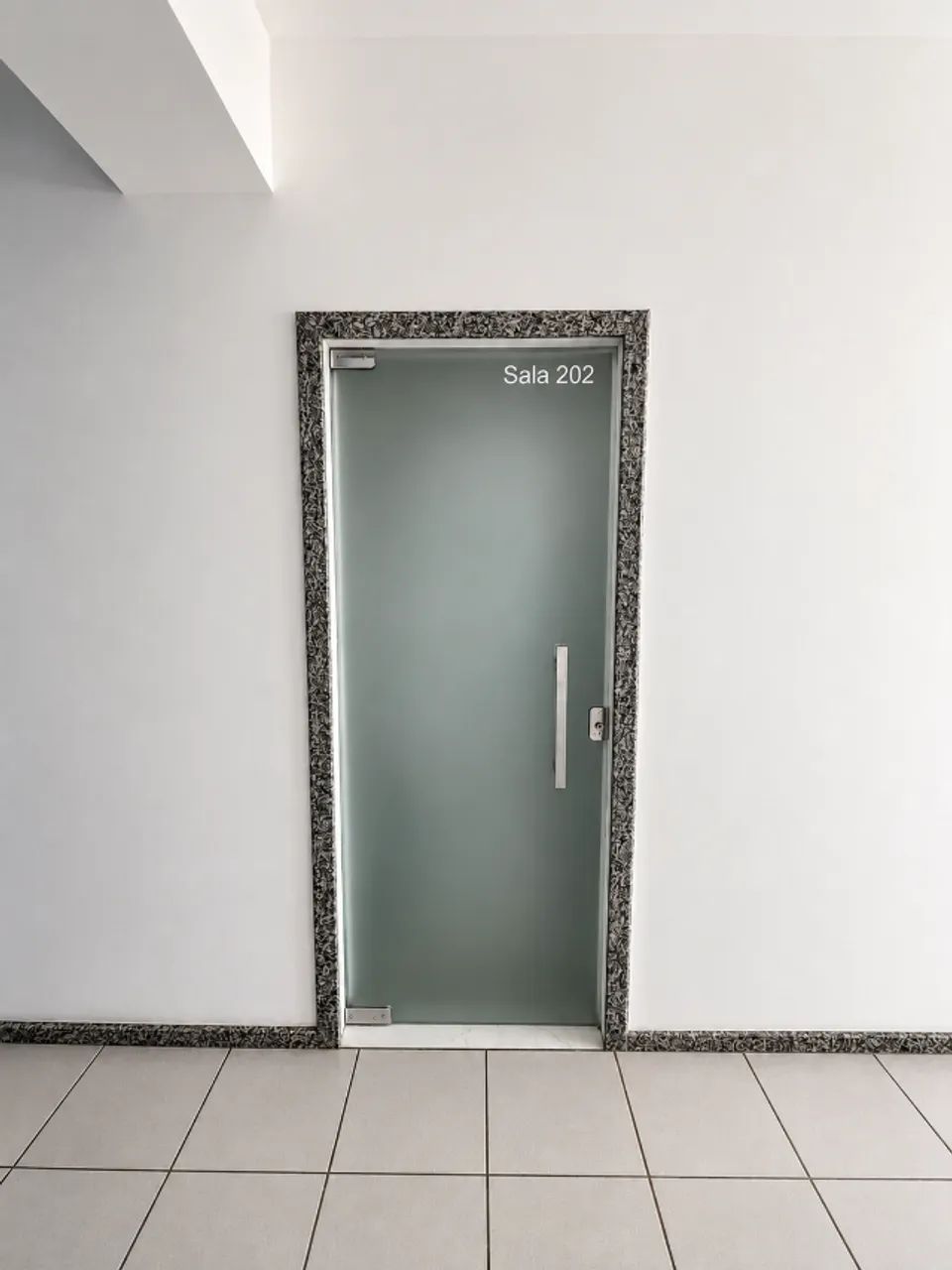 Sala Comercial no Centro de Itajaí - Foto 2