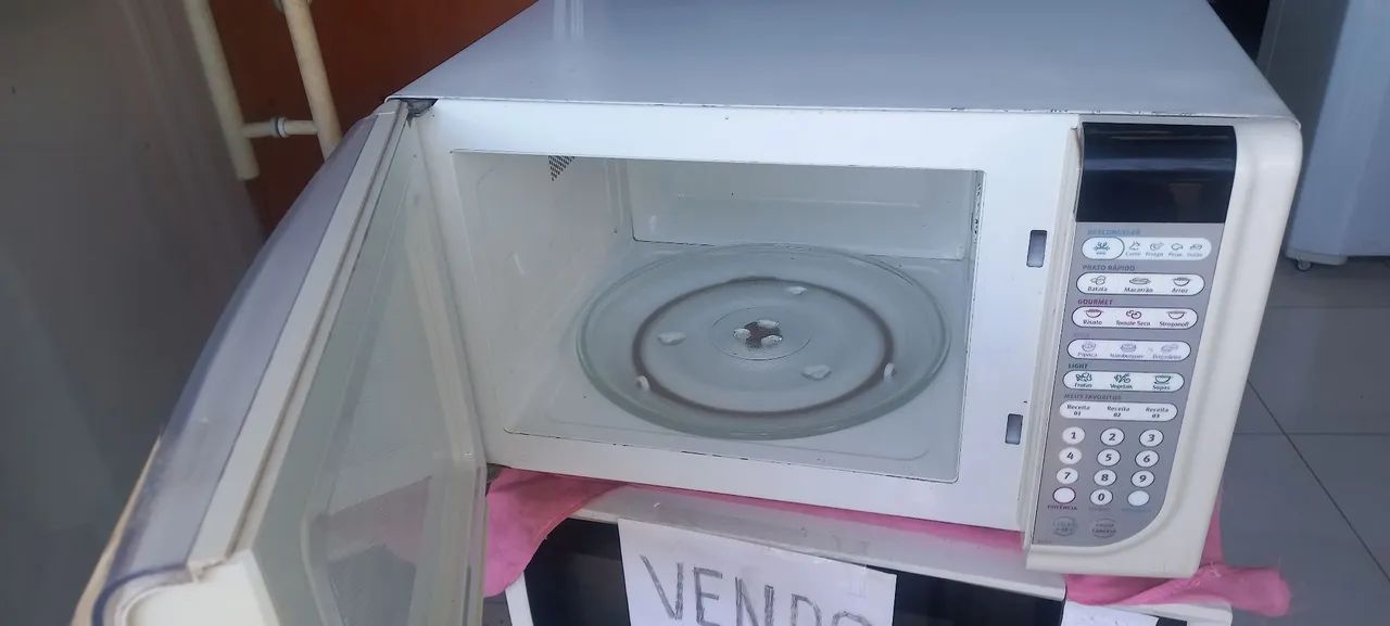 Microondas Eletrolux 31 L  MEF 41 - Foto 2