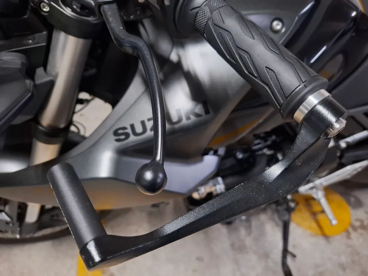 Gsx 8S impecável  - Foto 5