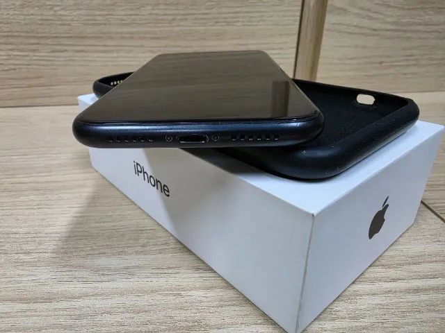 iPhone XR MRY42BR/A A2105 64GB Preto - Foto 4