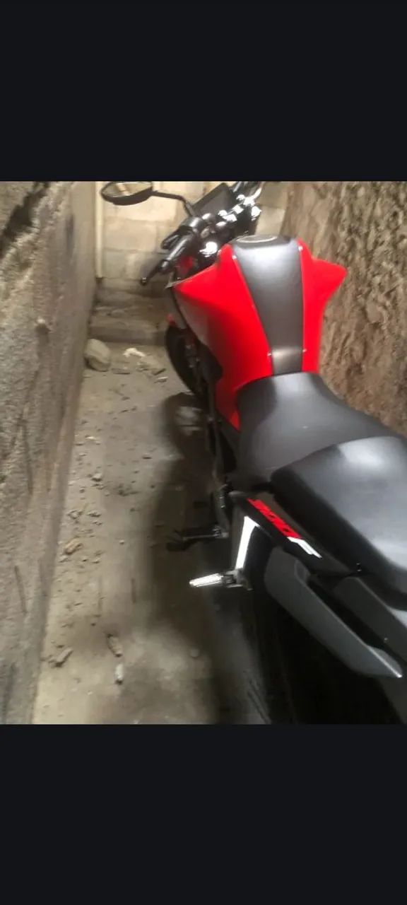 Cb300f
