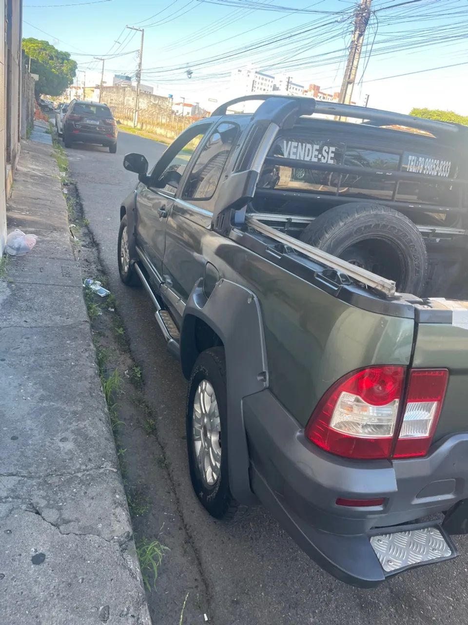 Fiat Strada Adventure1.8/ 1.8 Locker Flex CD 2010 - Foto 4