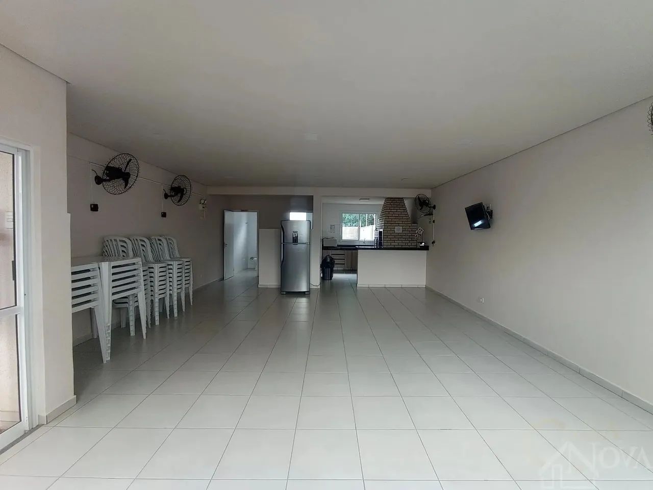 Apartamento semi mobiliado para locação no Jardim Alvorada em Maringá Paraná - Foto 8