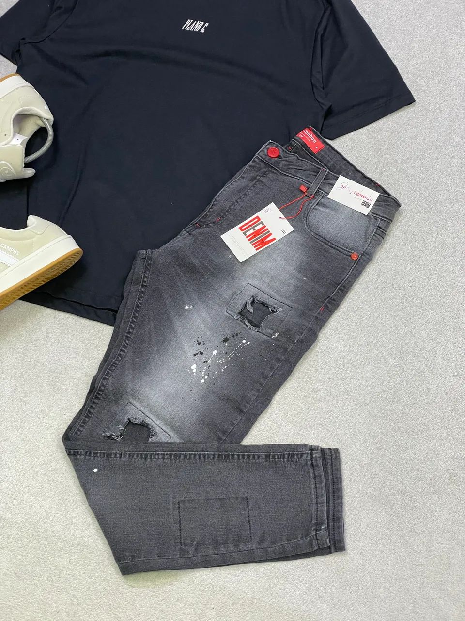 Calça jeans rasgada  - Foto 4
