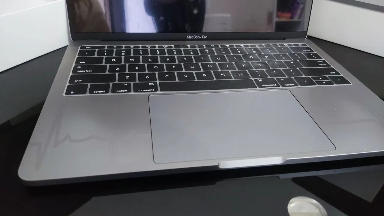 Apple MacBook Pro 13インチ MacBook Pro (13 polegadas, 2016, duas portas Thunderbolt 3