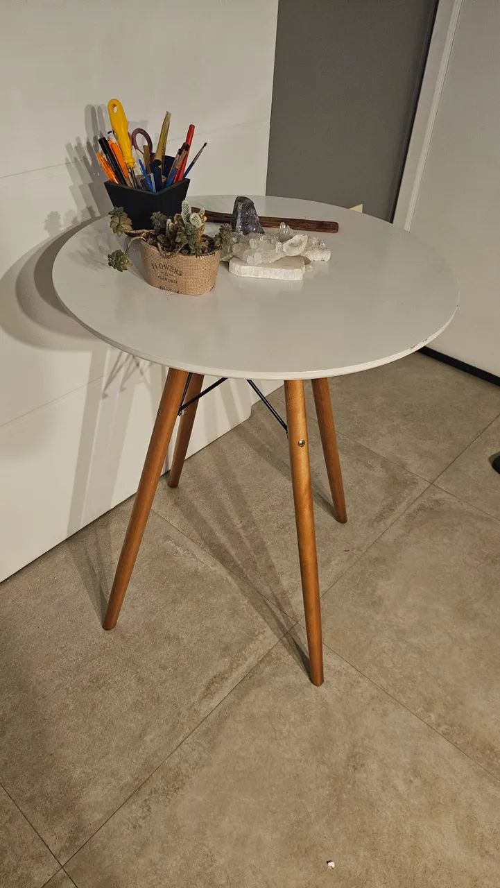 Mesa Redonda Decorativa - Foto 4
