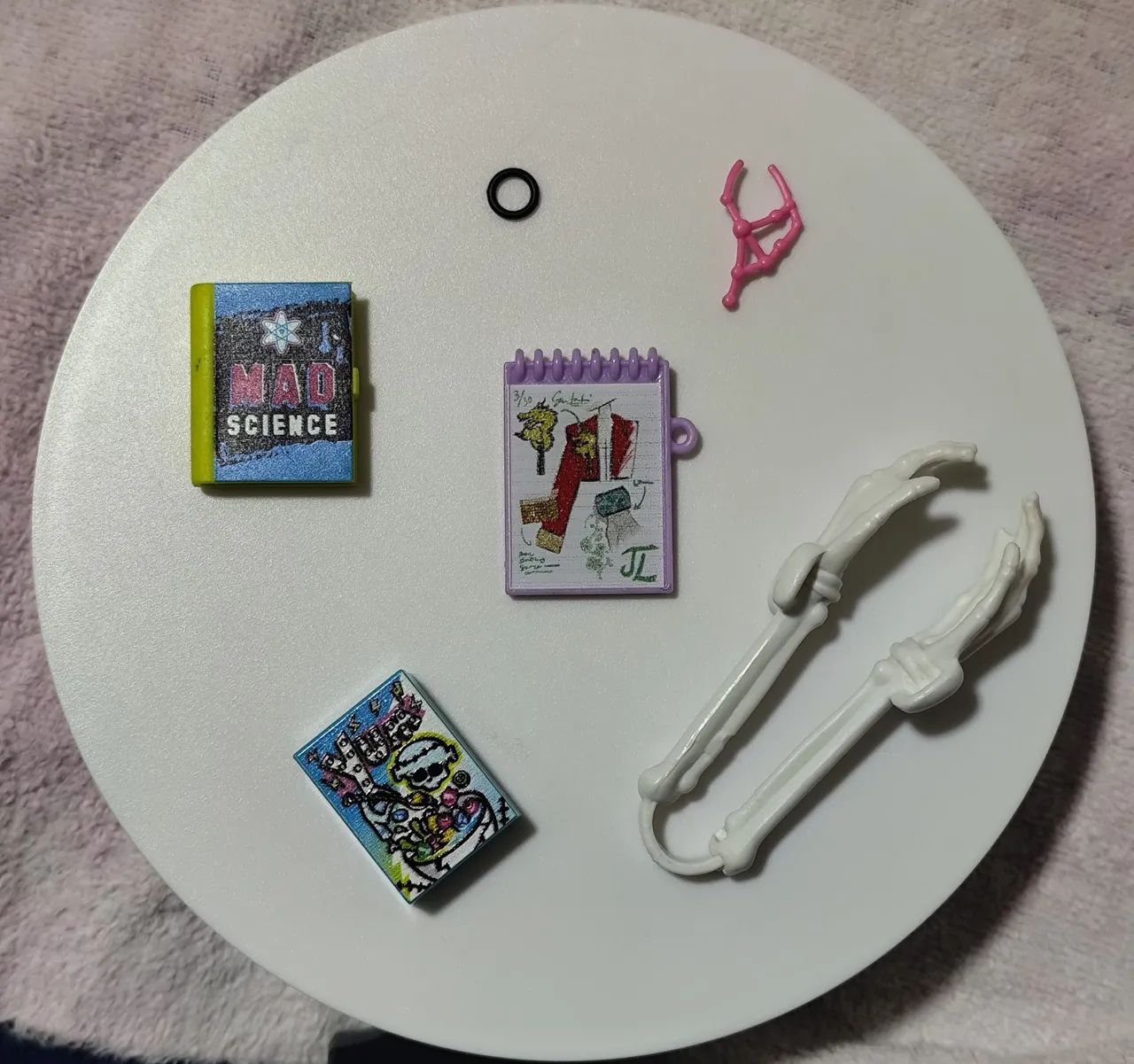 Reservado Lote de acessórios monster high g1 e g3 - Foto 2