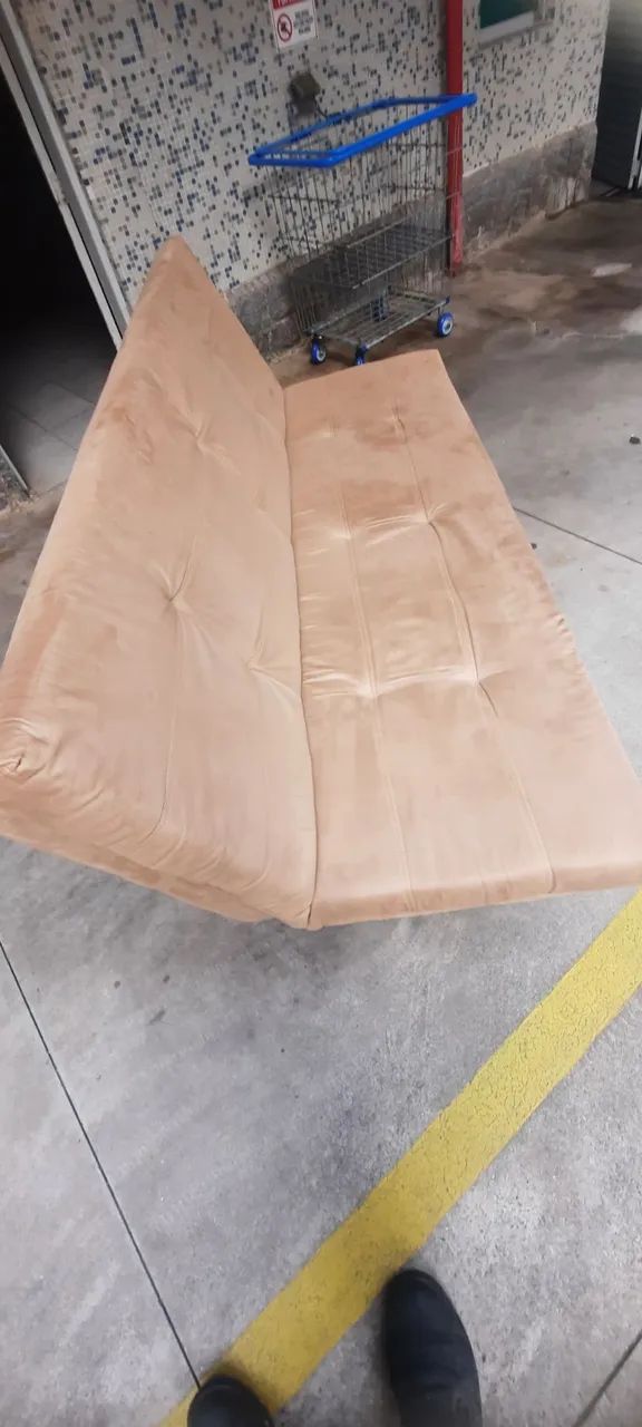 Vendo sofá cama 3 lugares  - Foto 4