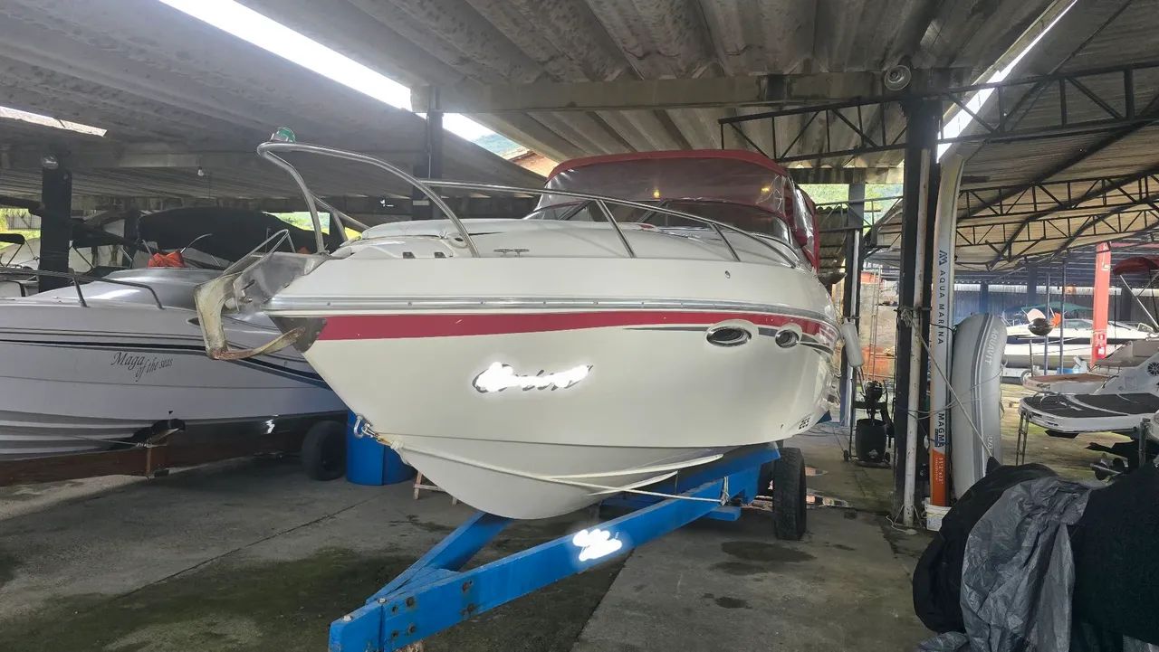 Lancha Ventura 265 diesel