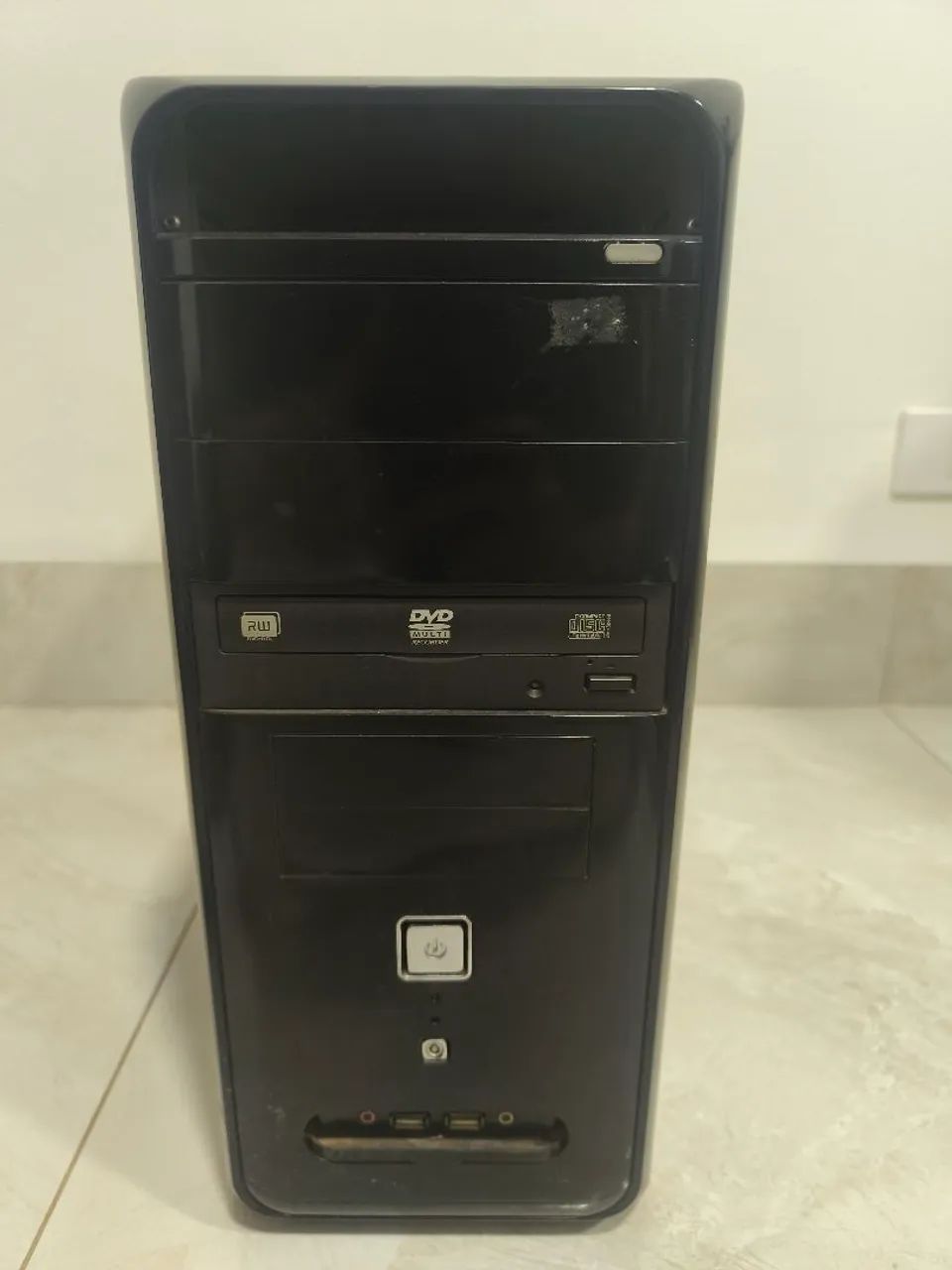 cpu amd sempron 4gb ram hd de 465gb com dvd-rom