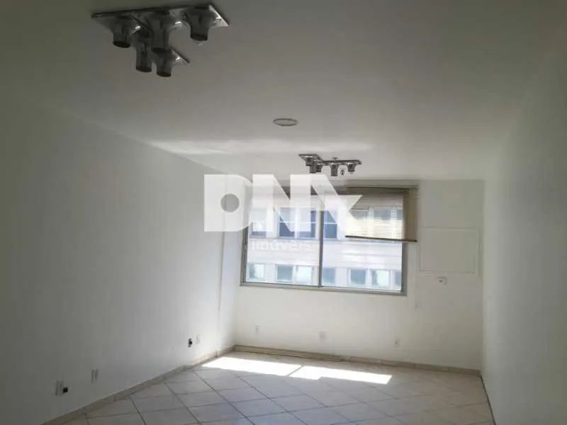 Sala - / Comercial / Centro