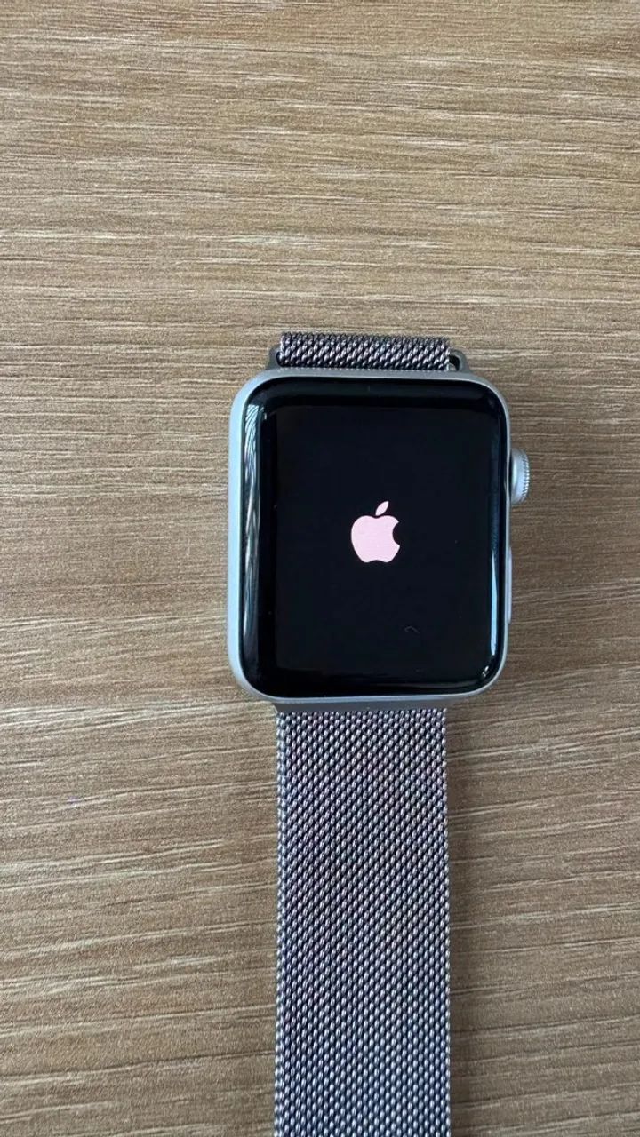 Apple Watch Series 3, 42mm - Foto 2