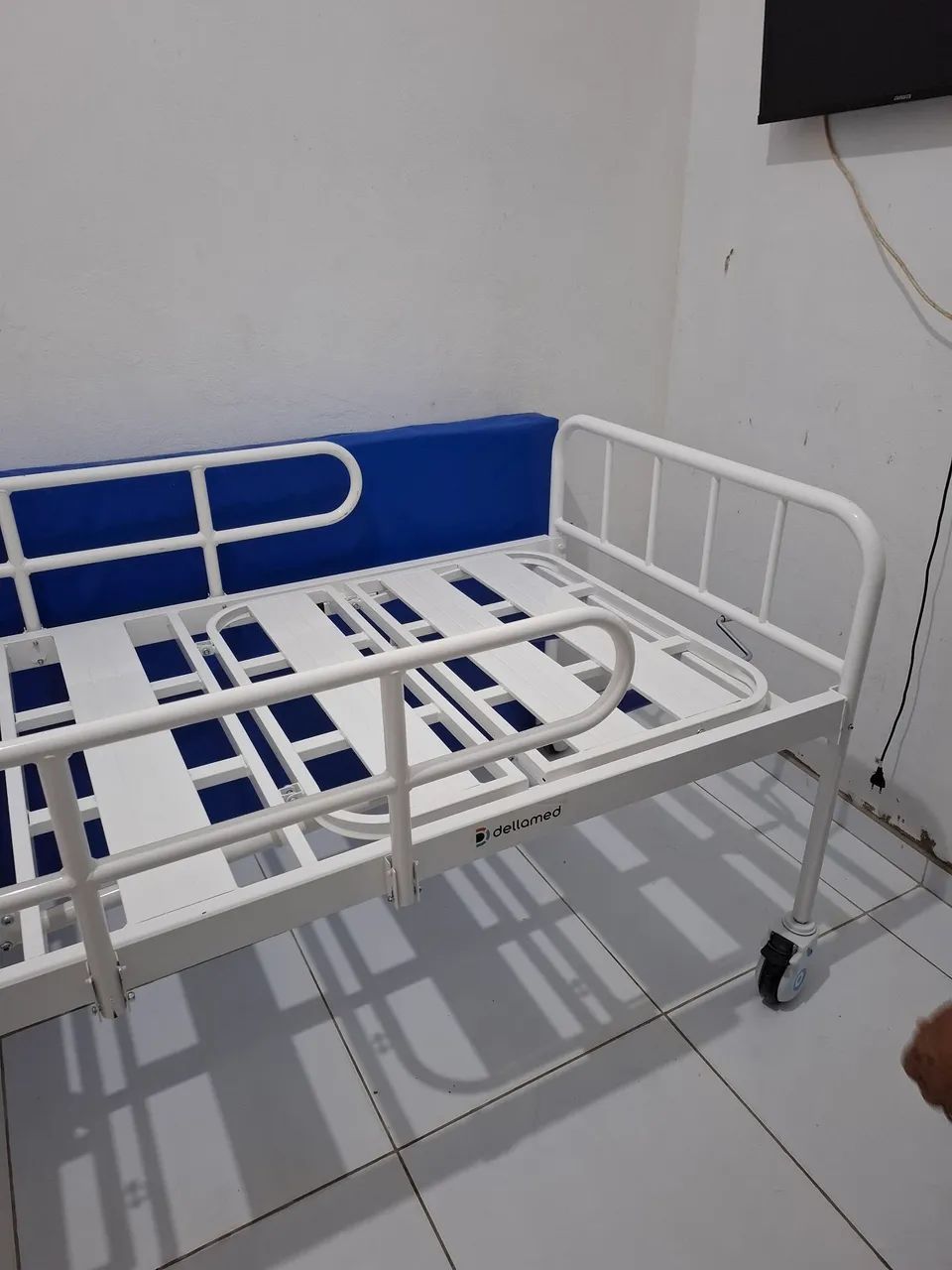 Cama hospitalar com colchões, vendemos o conjunto, ou separadamente.  - Foto 2