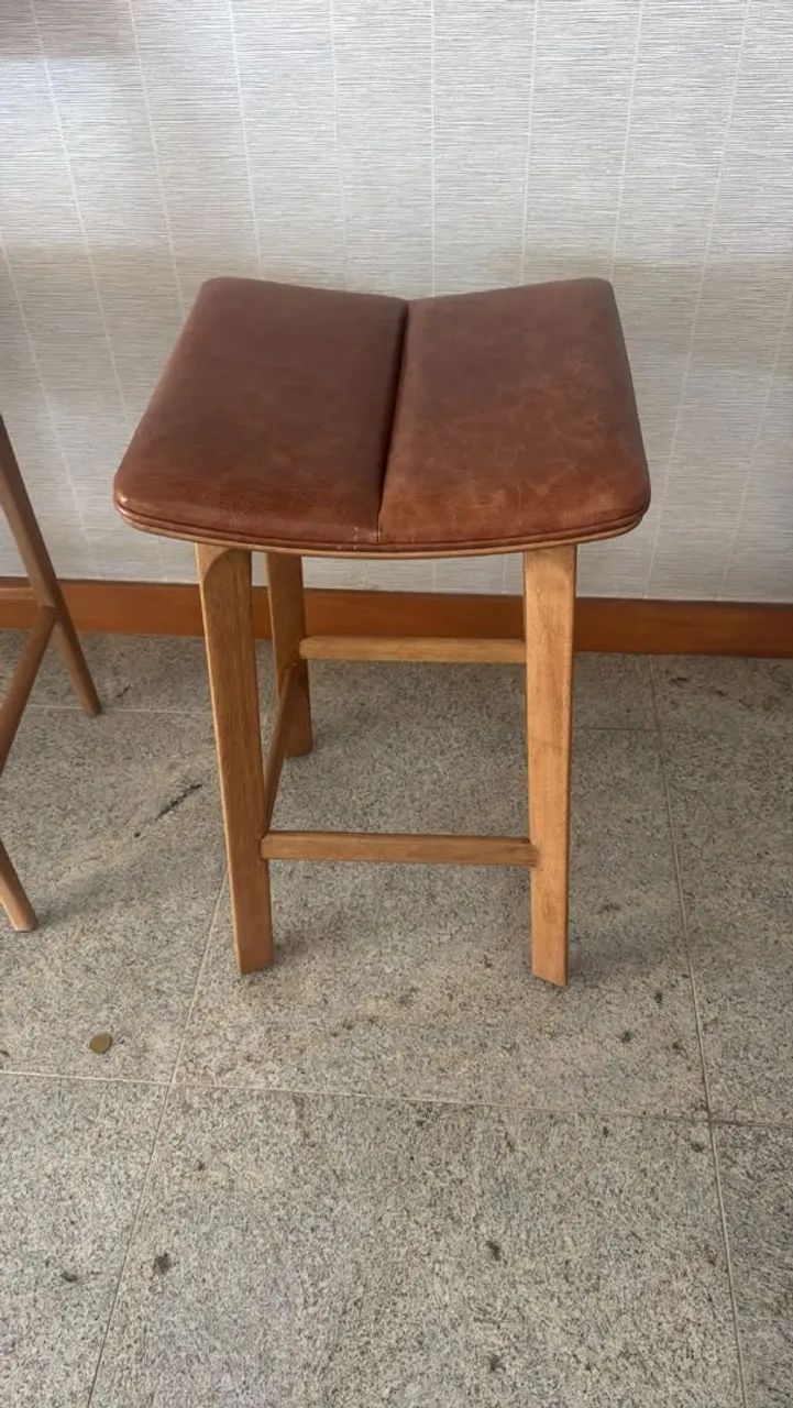 Banquetas altas de madeira - Líder interiores  - Foto 3