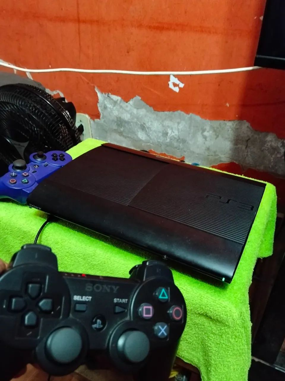 PS3 super slim  desbloqueado  - Foto 4