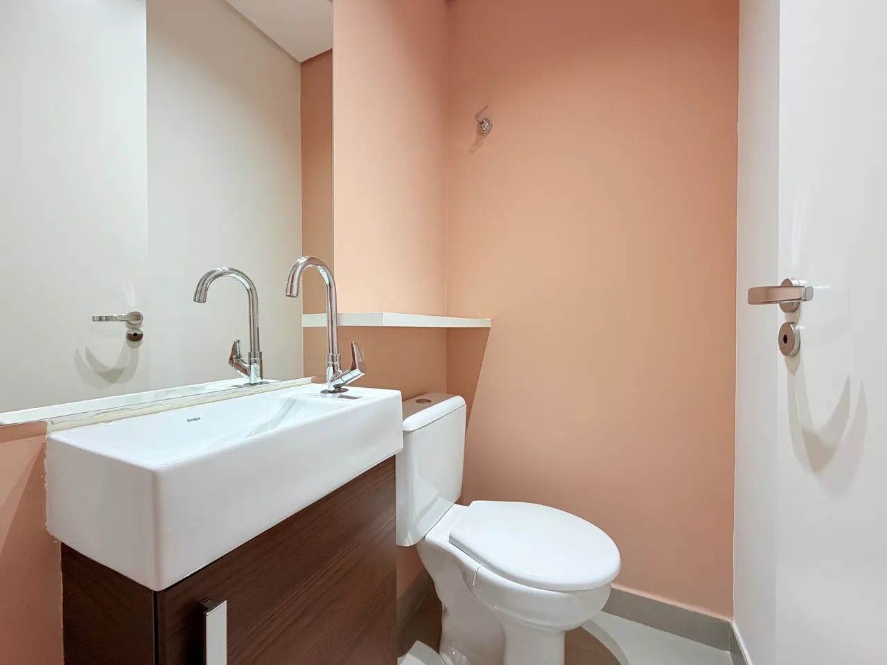 Apartamento para alugar com 2 quartos, 58 m² - Vila Itapura - Foto 4