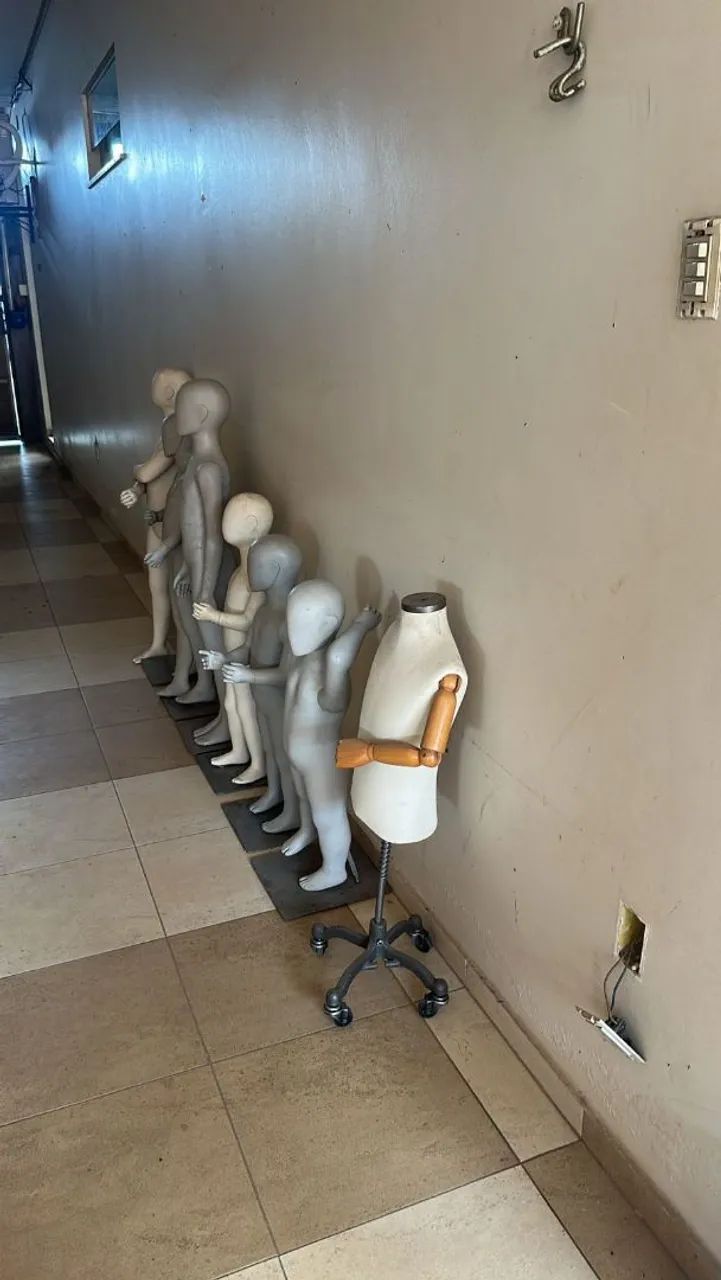 Manequins infantis