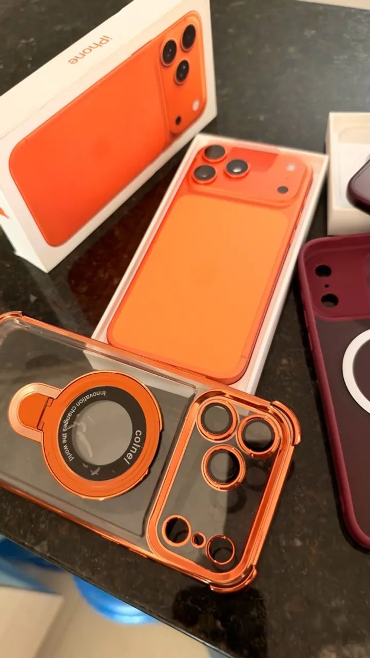 iPhone 17 Pro Max 256 GB na cor laranja - Foto 2