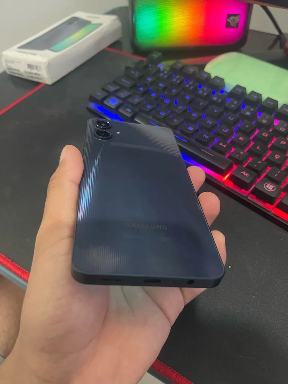 SAMSUNG A06 - Foto 3