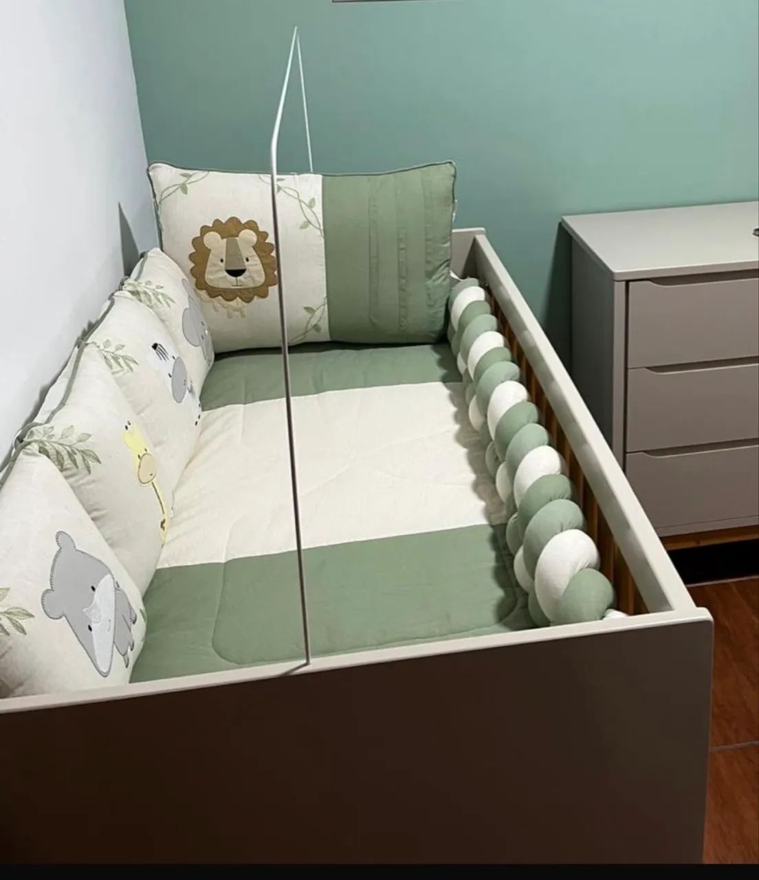 Berço Noah Wood Classic e Cômoda infantil  - Foto 3