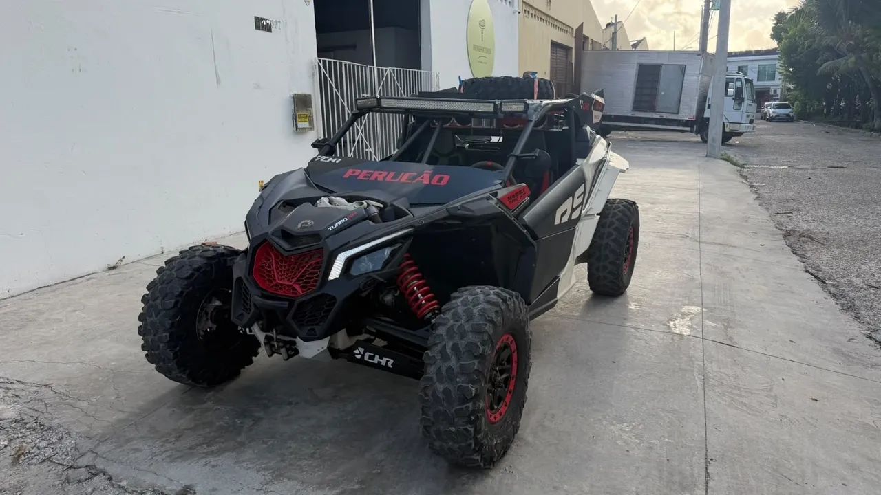 UTV Maverick X3 XRS 