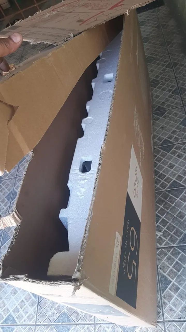 Caixa com isopor para tv 65 polegadas! - Foto 5
