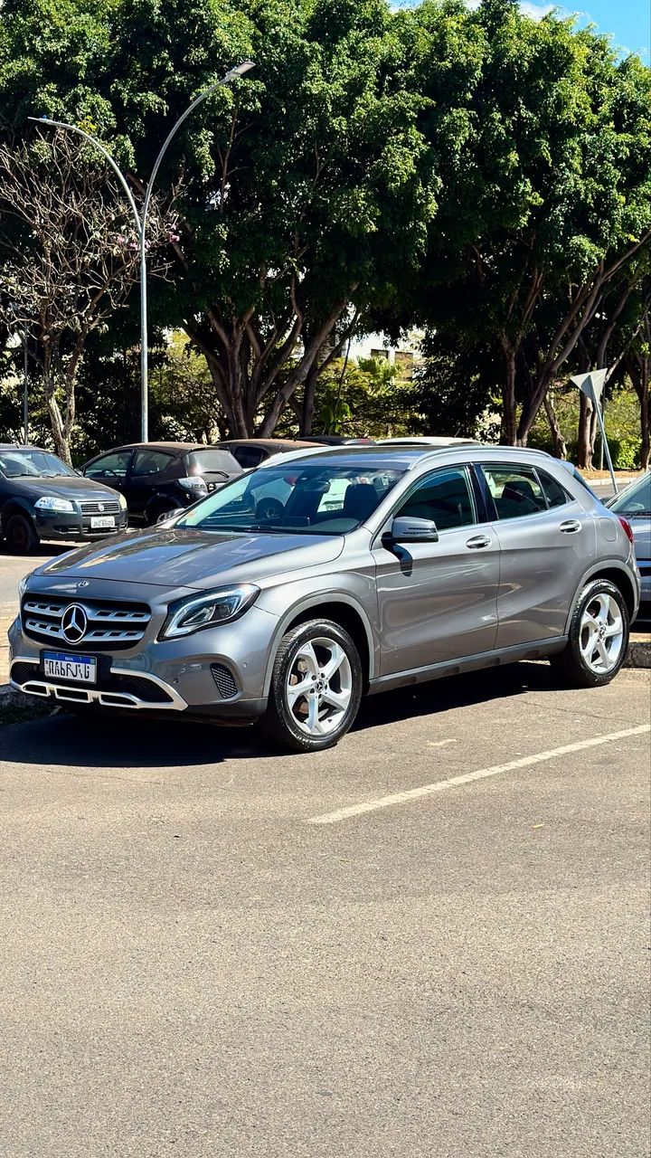 Mercedes-Benz GLA 200 - ADVANCE - 2020 - REVISADA - PNEUS NOVOS - CAUTELAR APROVADO
