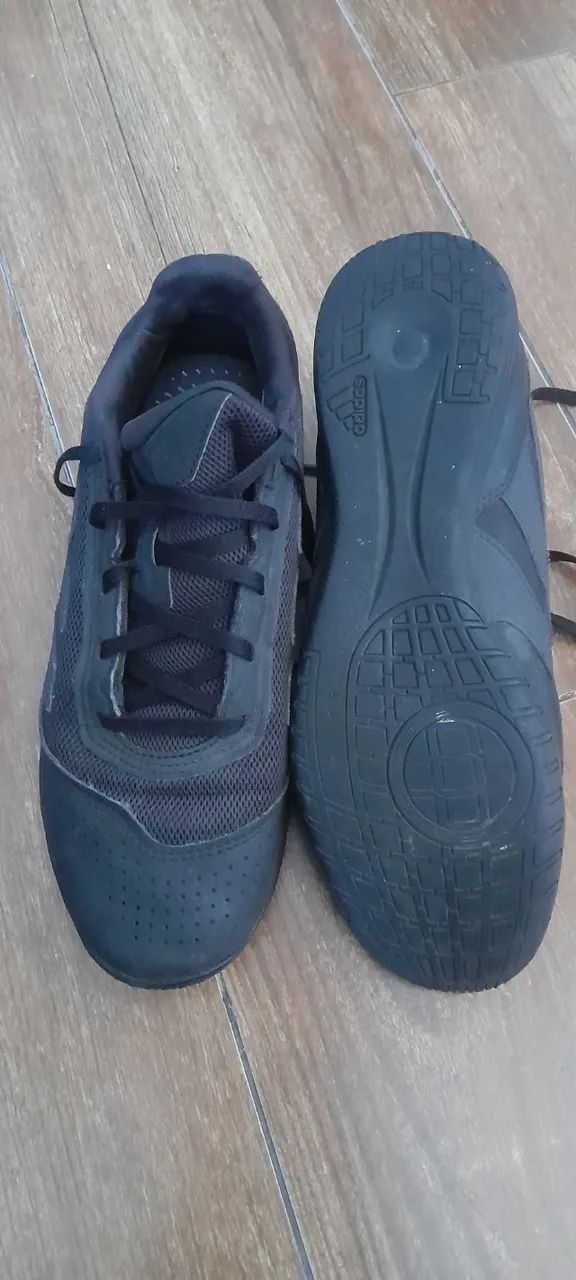 Chuteiras futsal N41 PREDATOR original  - Foto 2