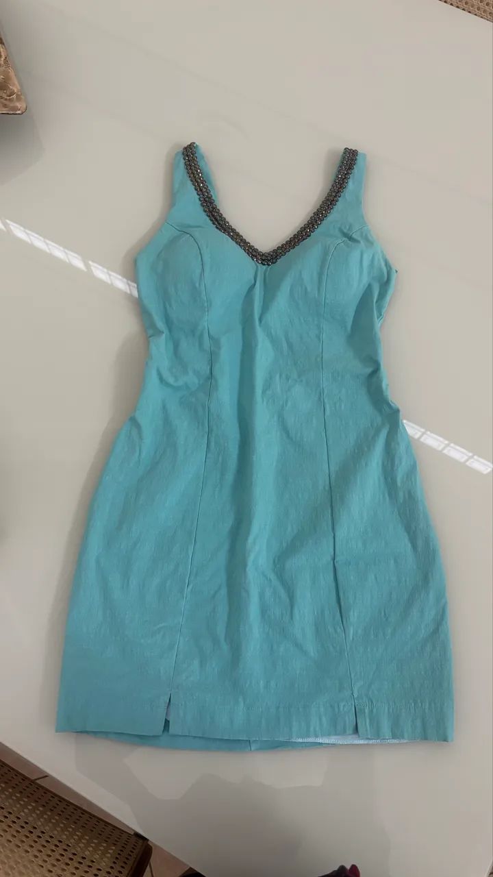 Vestido feminino curto azul  