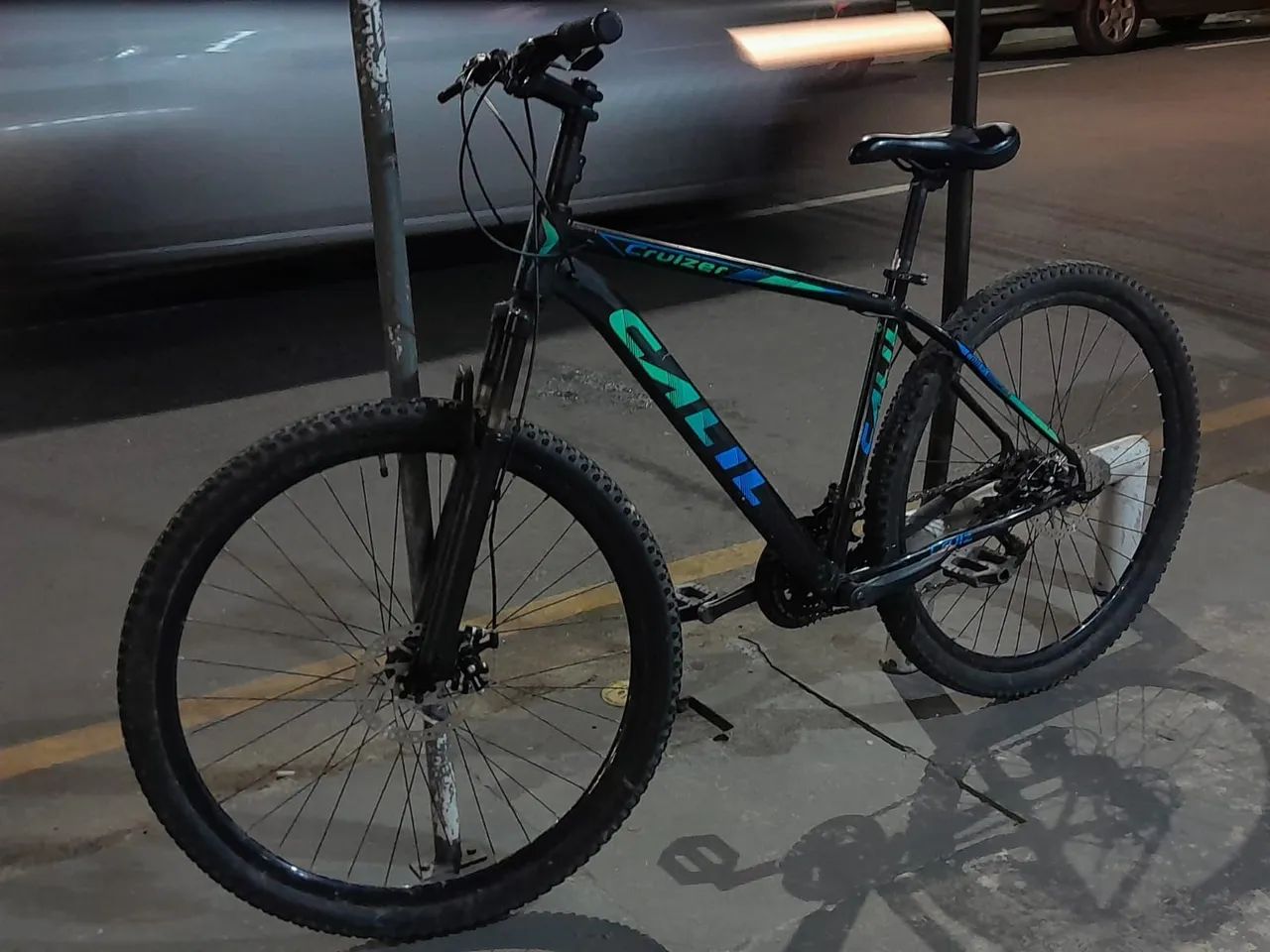 VENDO ARO 29 NOVINHA