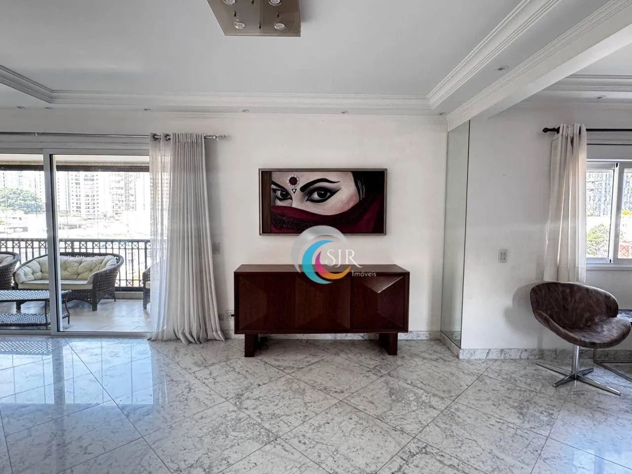 Apartamento mobiliado com 3 suítes e 4 vagas para venda e locação - Foto 2