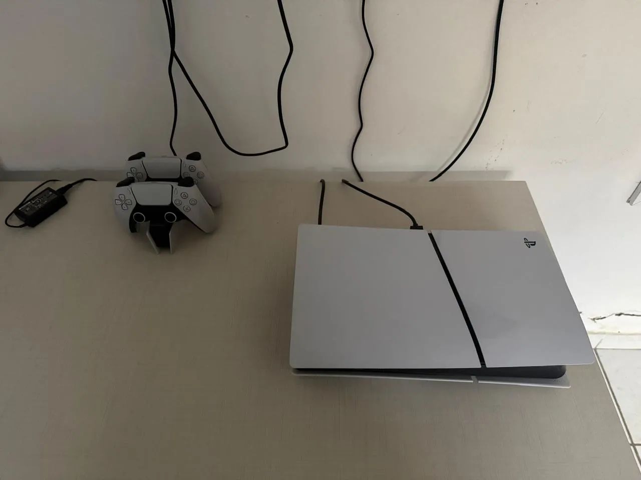 Vendo ps5 slim 1tb