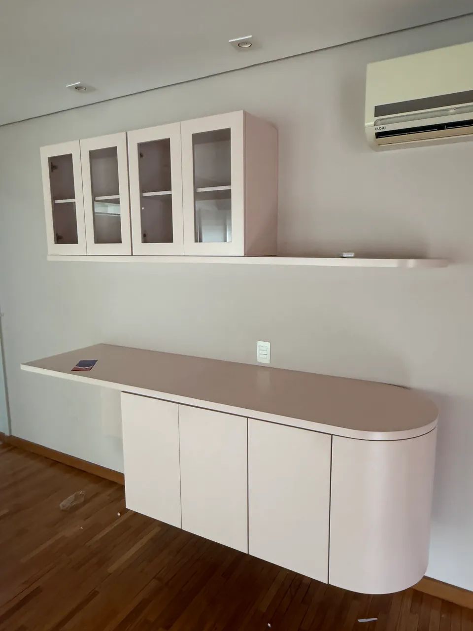 80% OFF | Móvel planejado em ótimo estado, desmontado. Medidas nas fotos. - Foto 2