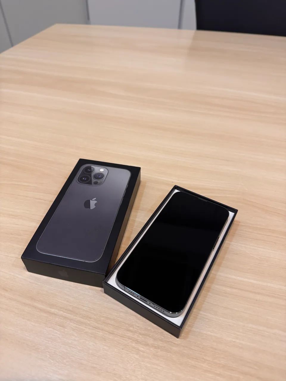 iPhone 13 Pro - 128 GB (Grafite) - Celulares e Smartphones