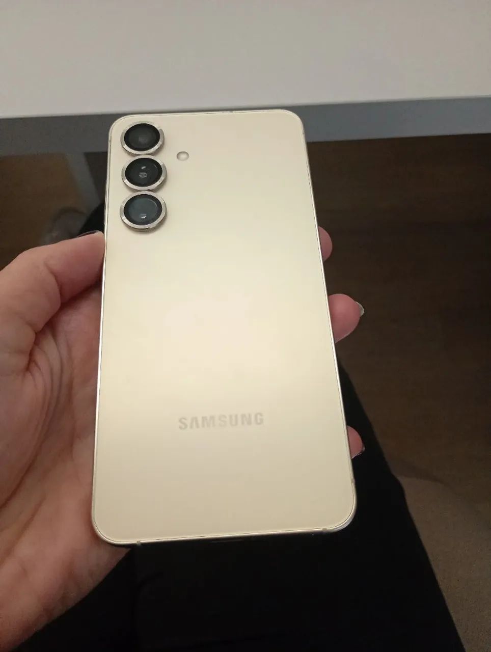 Samsung Galaxy S24  - Foto 3