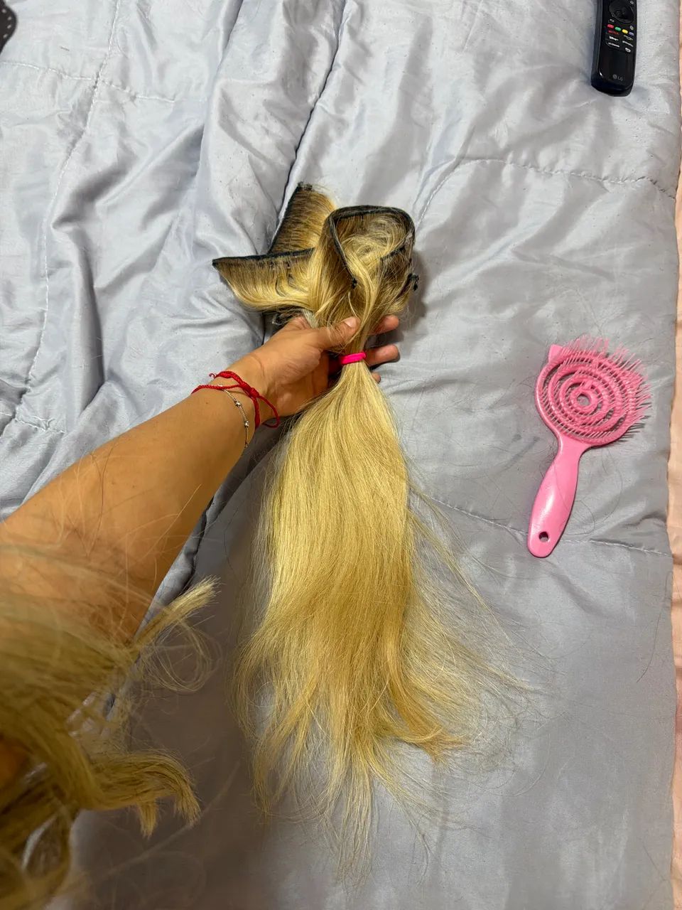 Mega Hair loiro / cabelo brasileiro. 