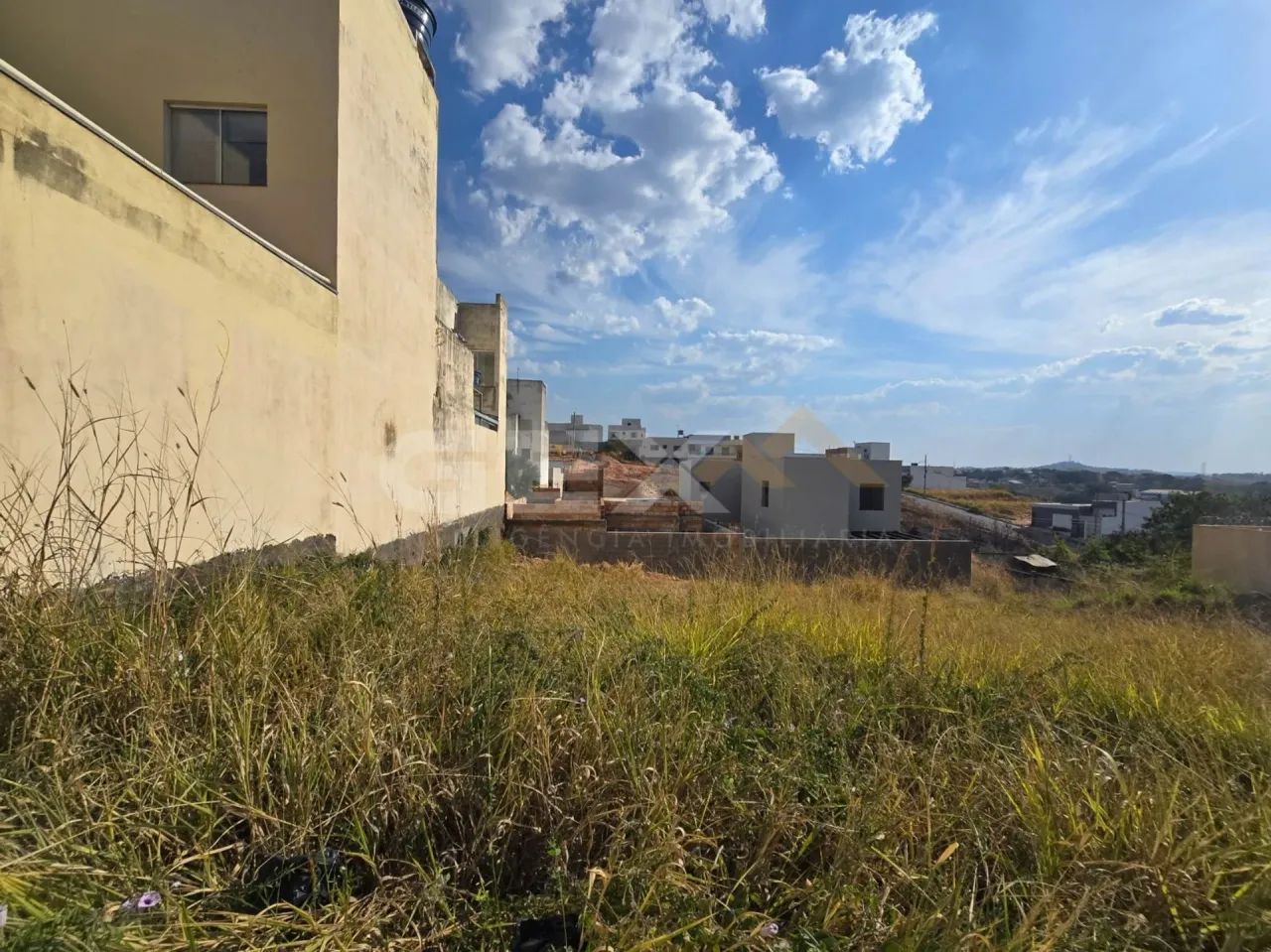 Lote à venda no Walchir Resende com 195 m².