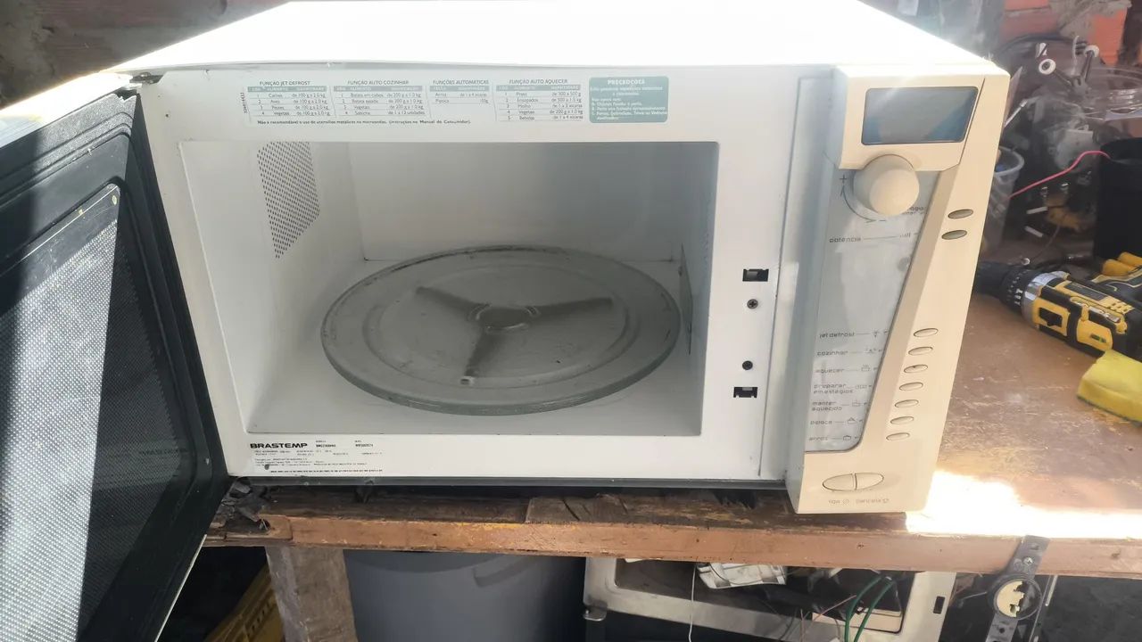 Microondas Brastemp 27 litros  - Foto 2