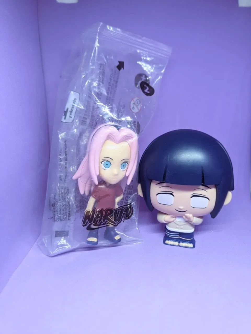 2 Bonecos Naruto Burger King - Sakura (Lacrada) e Hinata