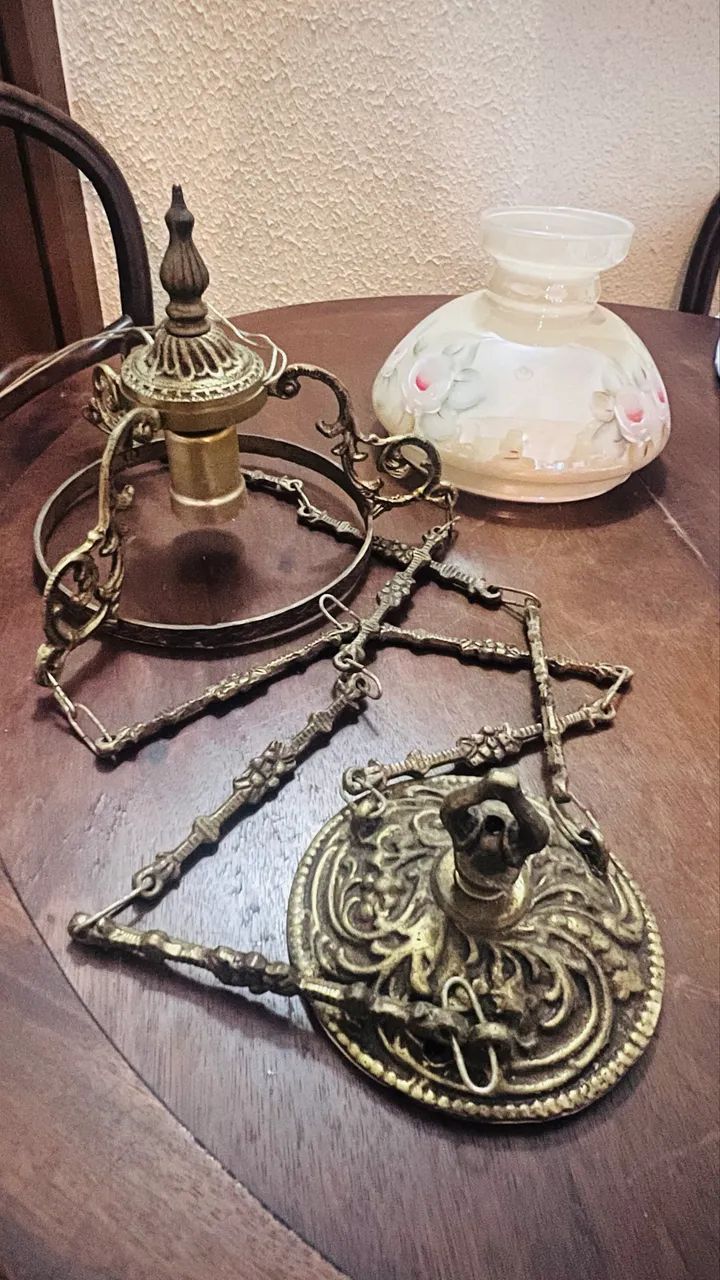 ANTIGUIDADE LUSTRE BRONZE