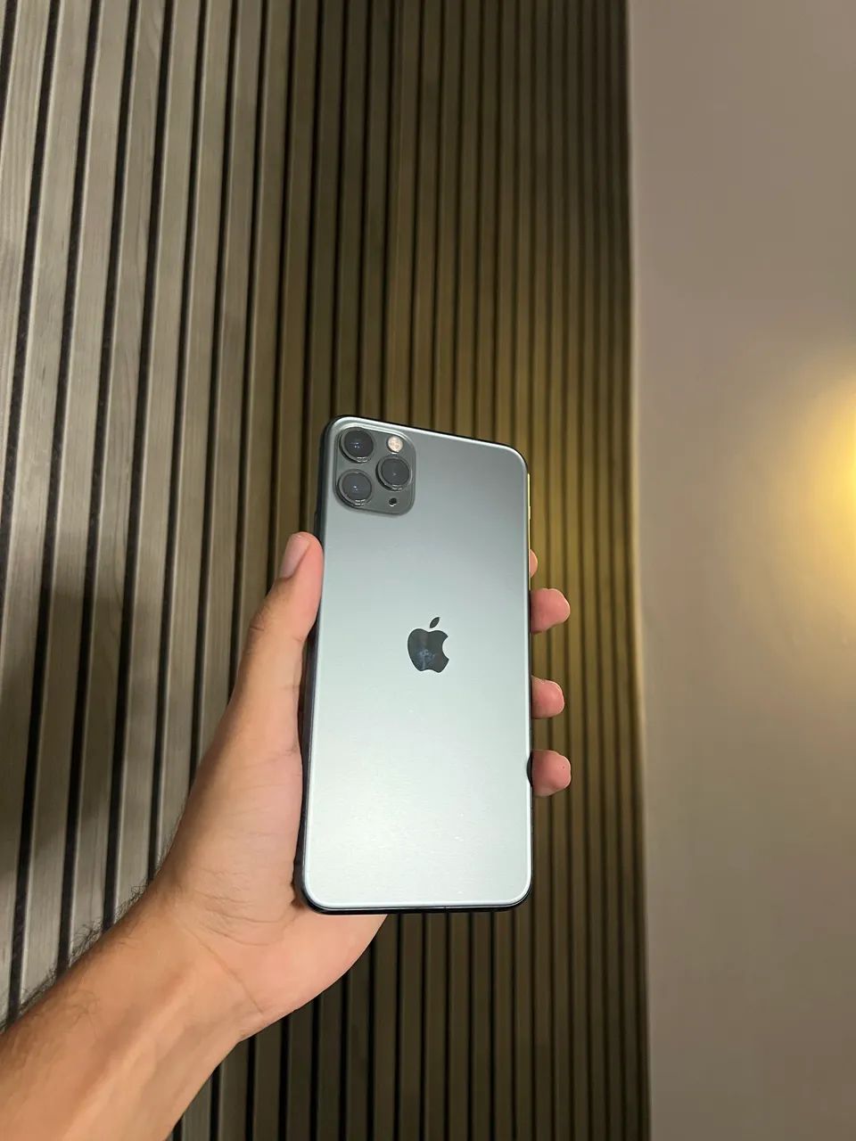iPhone 11 Pro Max 256gb cinza espacial - Foto 2