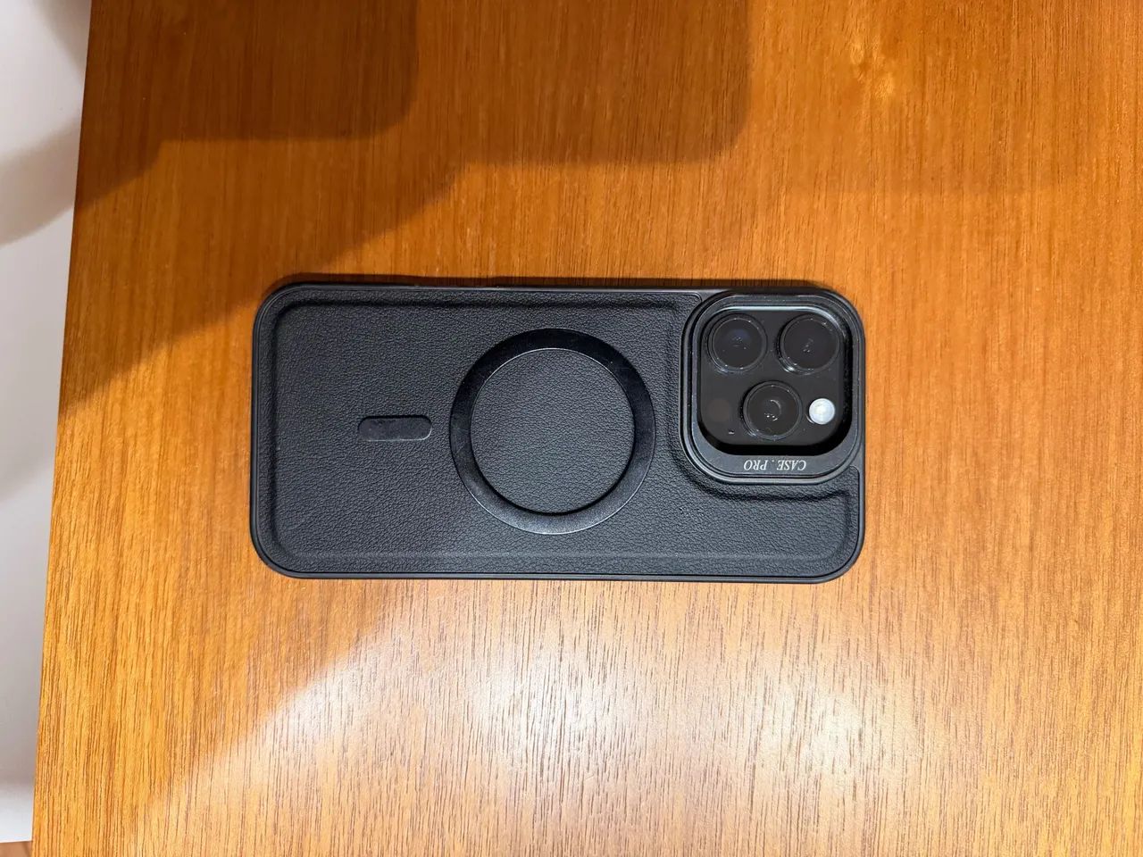 Iphone 16 PRO MAX - Foto 3