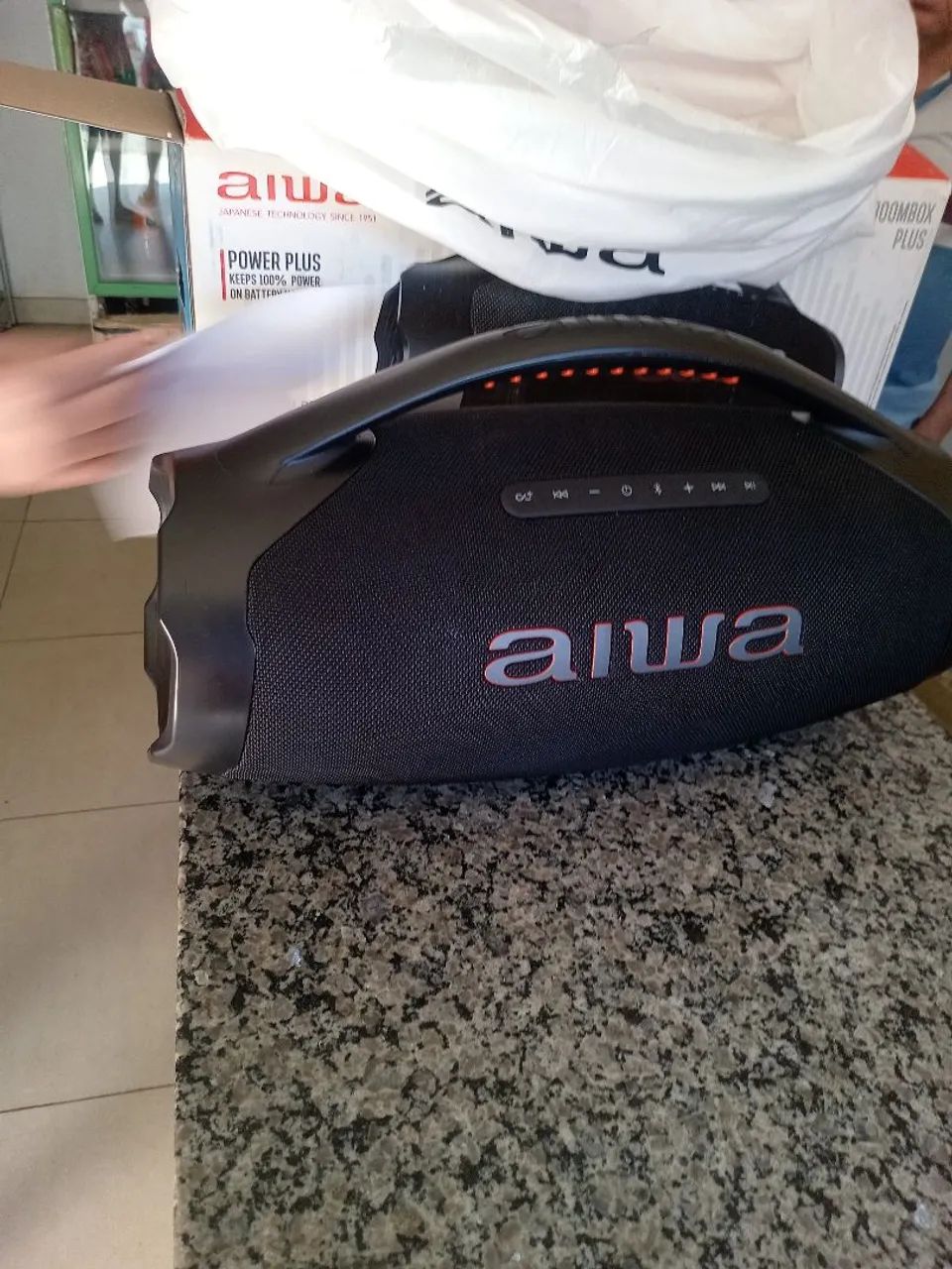 Vendo bombox AIWA original - Foto 2