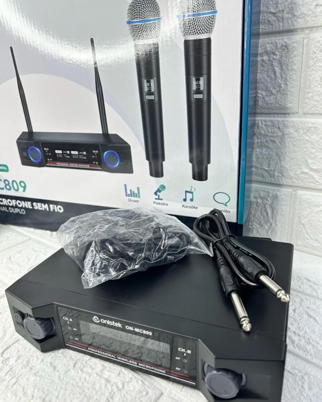 Microfone Sem Fio UHF Onistek MC809 (Duplo / 2 Canais) Visor Digital - Novo - Foto 2