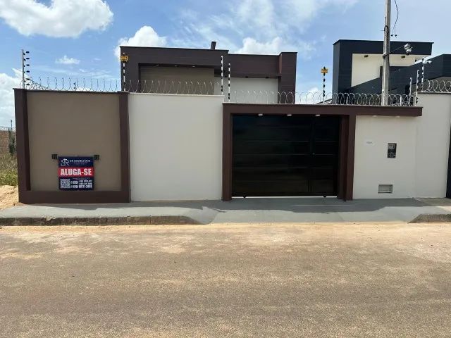 Aluga-se casa nova no Cidade Satélite com 02 quartos