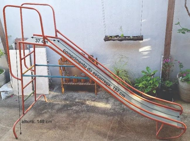 Escorregador em aço 2 m - Foto 2
