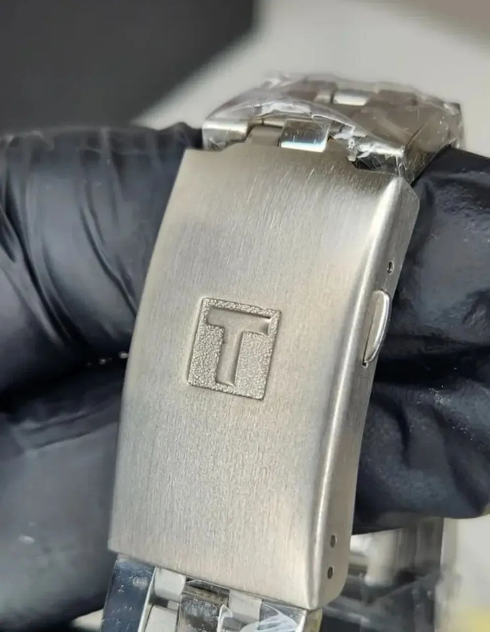 Relógio TISSOT MULTIFUNCIONAL  - SWISS MADE - MODELO PRC 200 - Foto 5