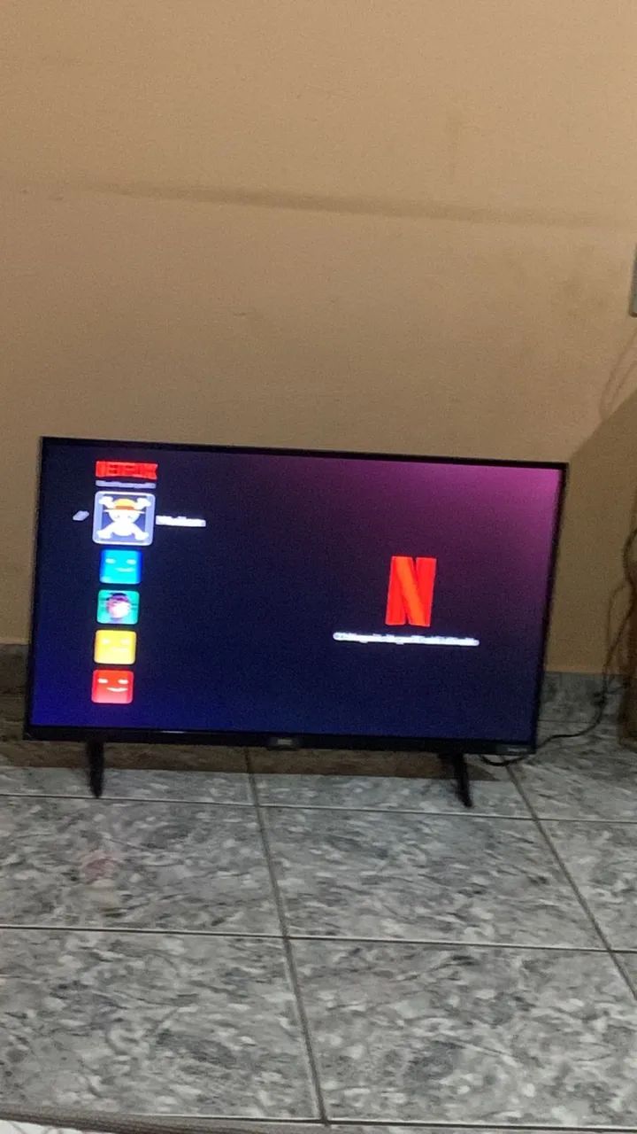 TV AOC SMART